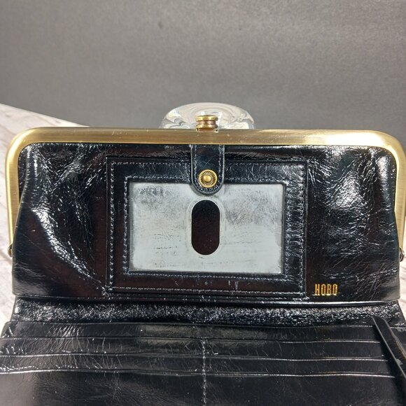 HOBO Black Patent Leather Clutch Bifold Wallet Gold Tone Lock Zip Top Pocket 7.5 - Picture 5 of 9